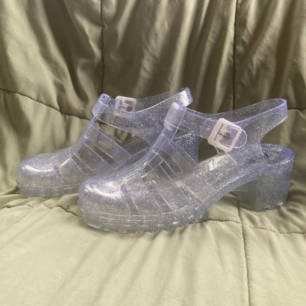 Size 9.5 Jelly Heels Clear Sparkle